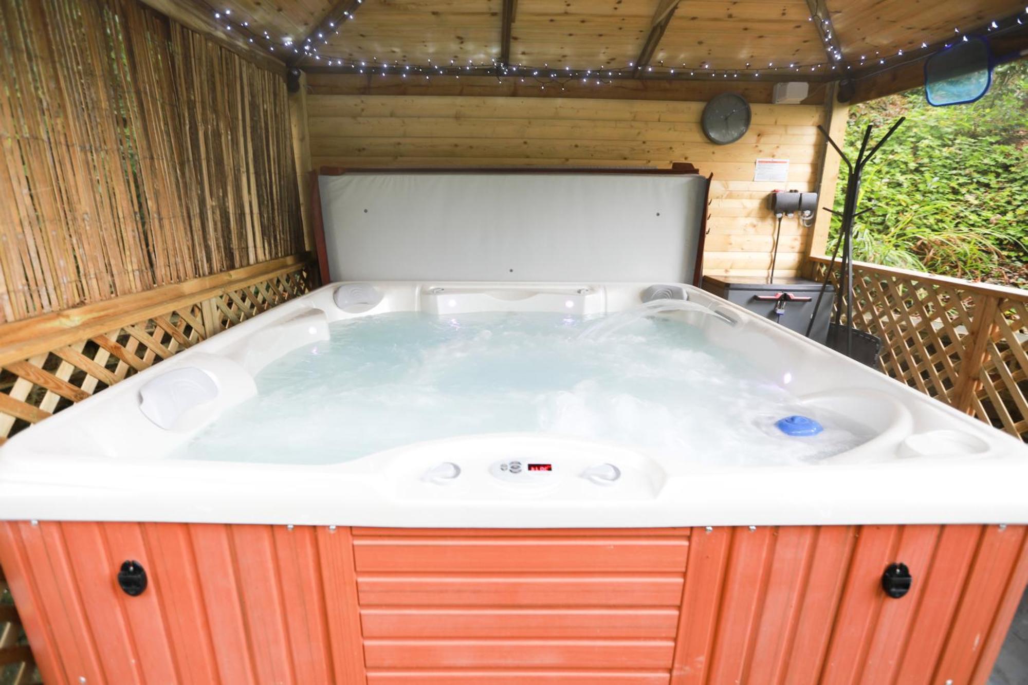 Appartamento Woodside Ash Hot Tub & Pool Bideford Esterno foto